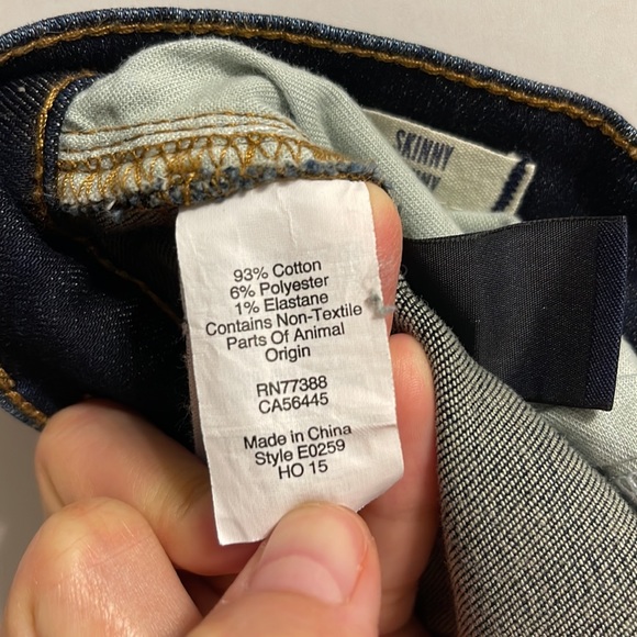 Madewell “Skinny Skinny” Jeans in Dark Wash - Picture 5 of 6